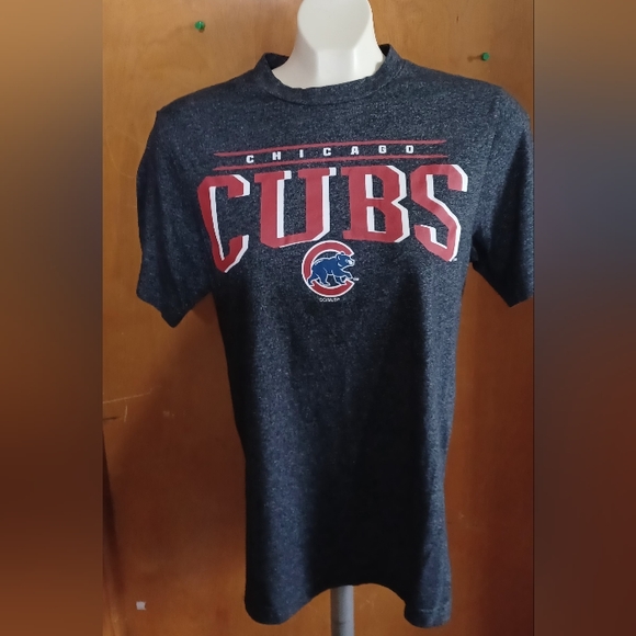 Chicago Cubs Unisex T Shirt Sz Sm - Picture 1 of 2